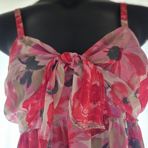 Romantic Floral Sundress EUC 🌹 - Picture 3 of 9